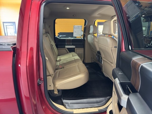 2015 Ford F150 in Burlington, WI 53105 - 18101530 20