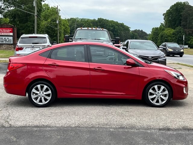 2012 Hyundai Accent in Flowery Branch, GA 30542 - 18101533 4