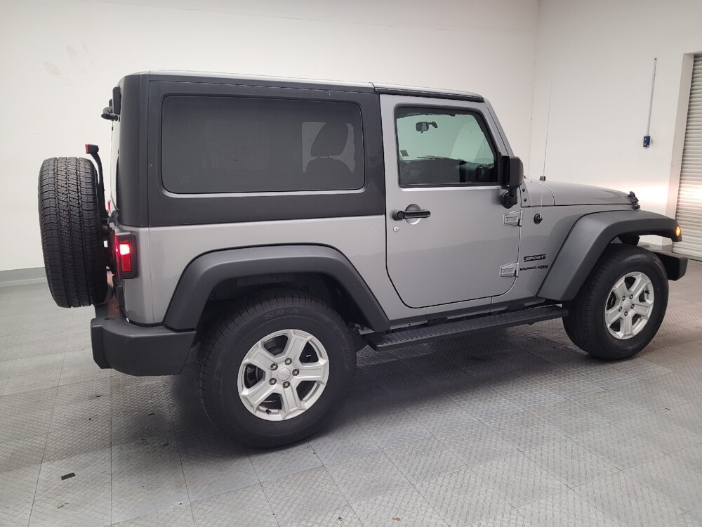 2018 Jeep Wrangler in Downey, CA 90241 - 18101537 10