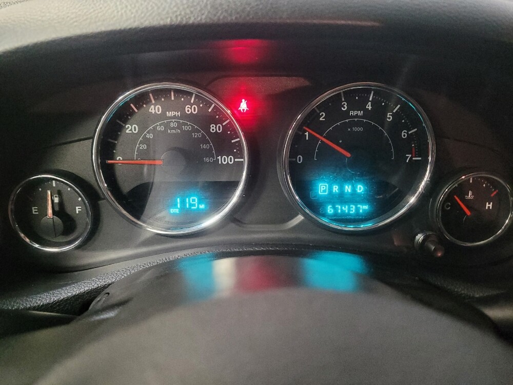 2018 Jeep Wrangler in Downey, CA 90241 - 18101537 23