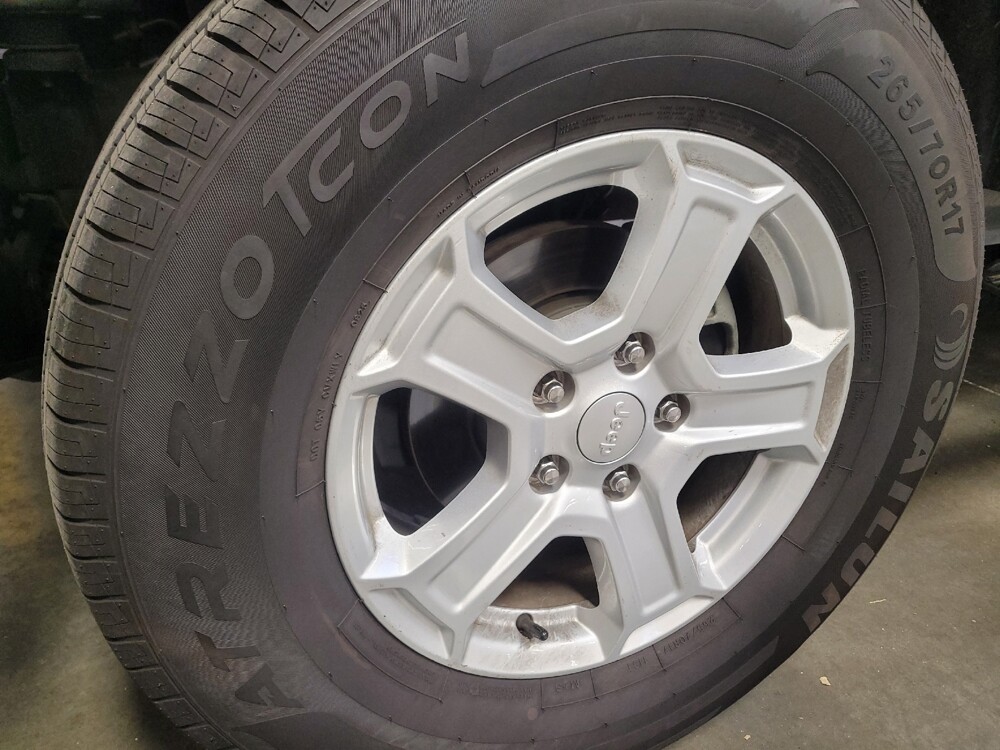 2018 Jeep Wrangler in Downey, CA 90241 - 18101537 31