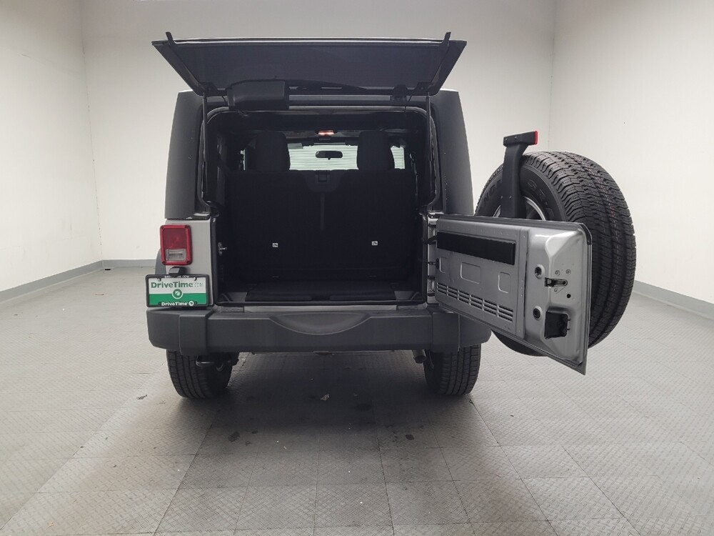 2018 Jeep Wrangler in Downey, CA 90241 - 18101537 29