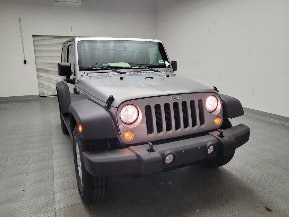 2018 Jeep Wrangler in Downey, CA 90241 - 18101537 14