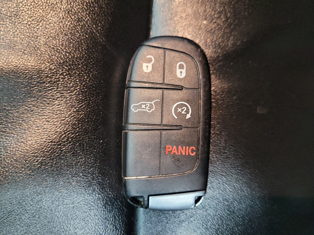 2015 Jeep Grand Cherokee in El Cajon, CA 92020 - 18101539 32