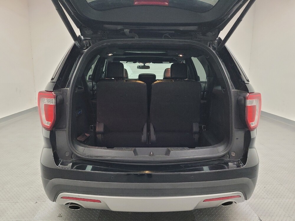 2017 Ford Explorer in Riverside, CA 92504 - 18101540 29