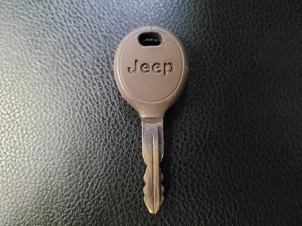 2016 Jeep Wrangler in Downey, CA 90241 - 18101541 32