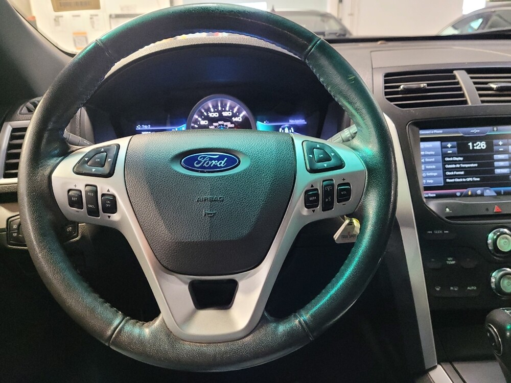 2014 Ford Explorer in Riverside, CA 92504 - 18101542 22