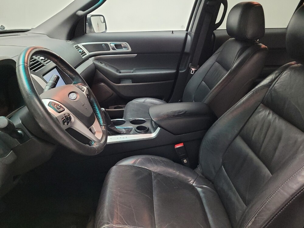 2014 Ford Explorer in Riverside, CA 92504 - 18101542 17
