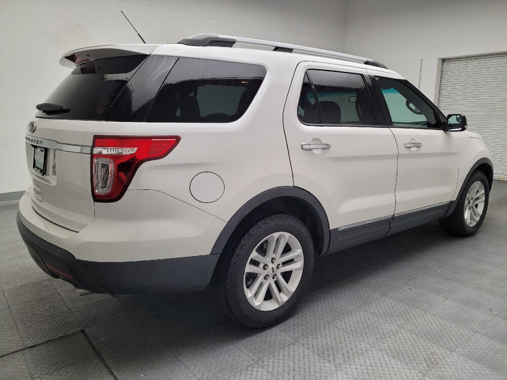 2014 Ford Explorer in Riverside, CA 92504 - 18101542 9