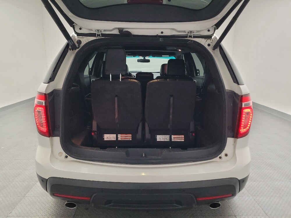 2014 Ford Explorer in Riverside, CA 92504 - 18101542 29