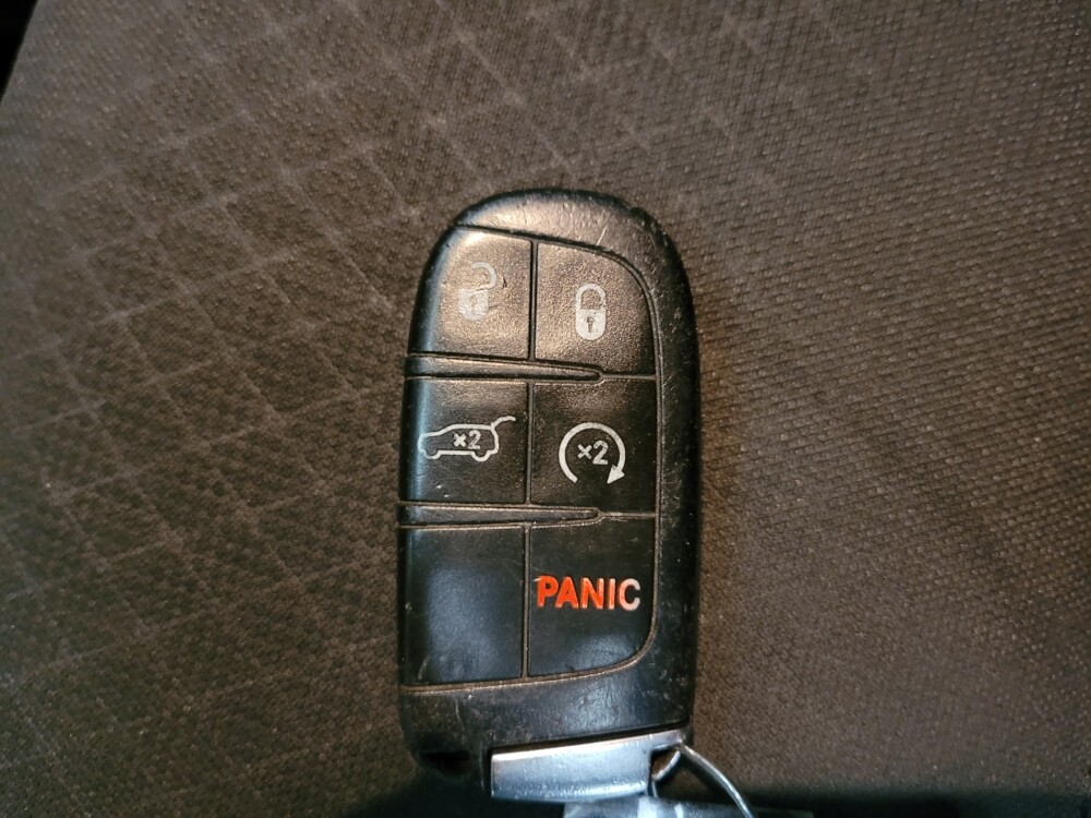 2019 Jeep Grand Cherokee in El Cajon, CA 92020 - 18101543 32