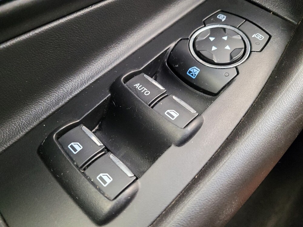 2015 Ford Taurus in Riverside, CA 92504 - 18101545 27