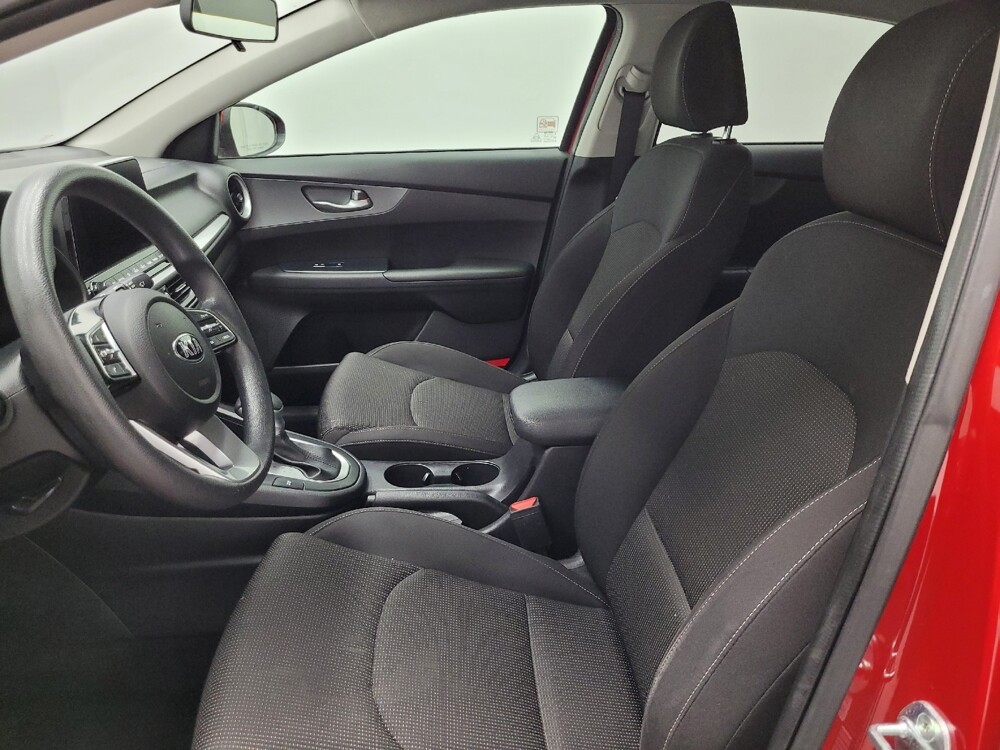 2020 Kia Forte in Las Vegas, NV 89104 - 18101552 17