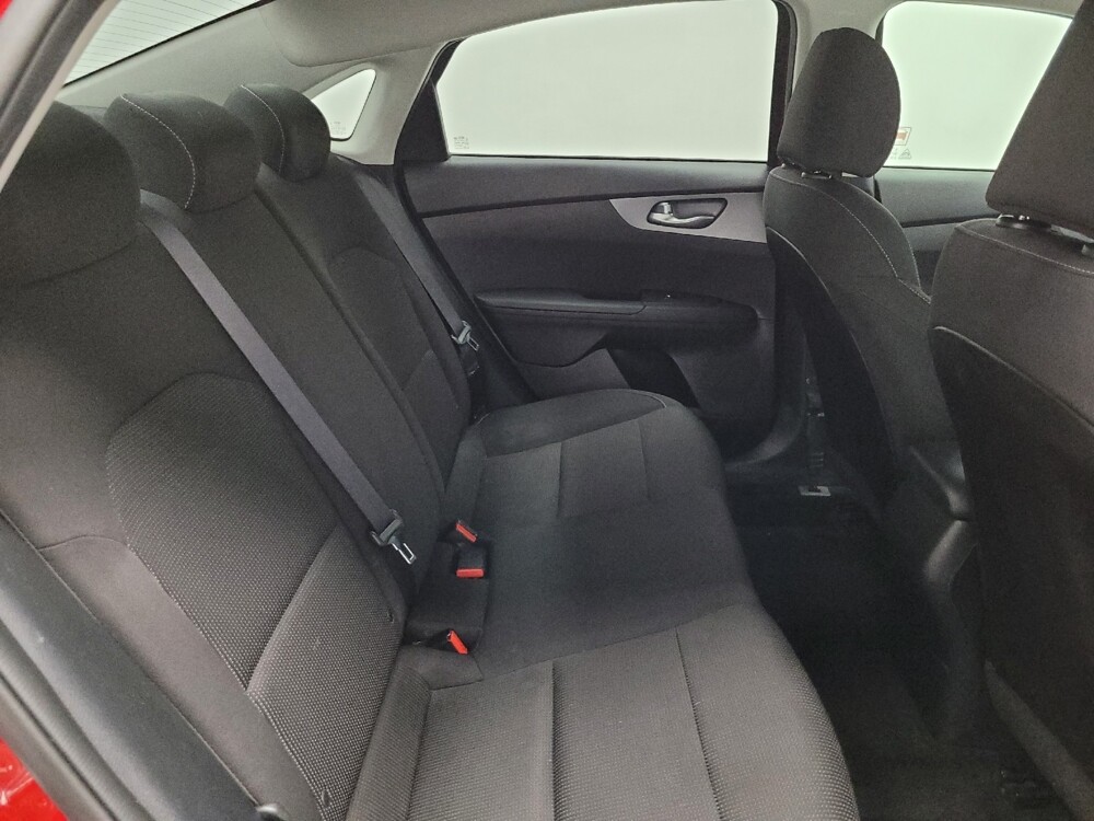 2020 Kia Forte in Las Vegas, NV 89104 - 18101552 19