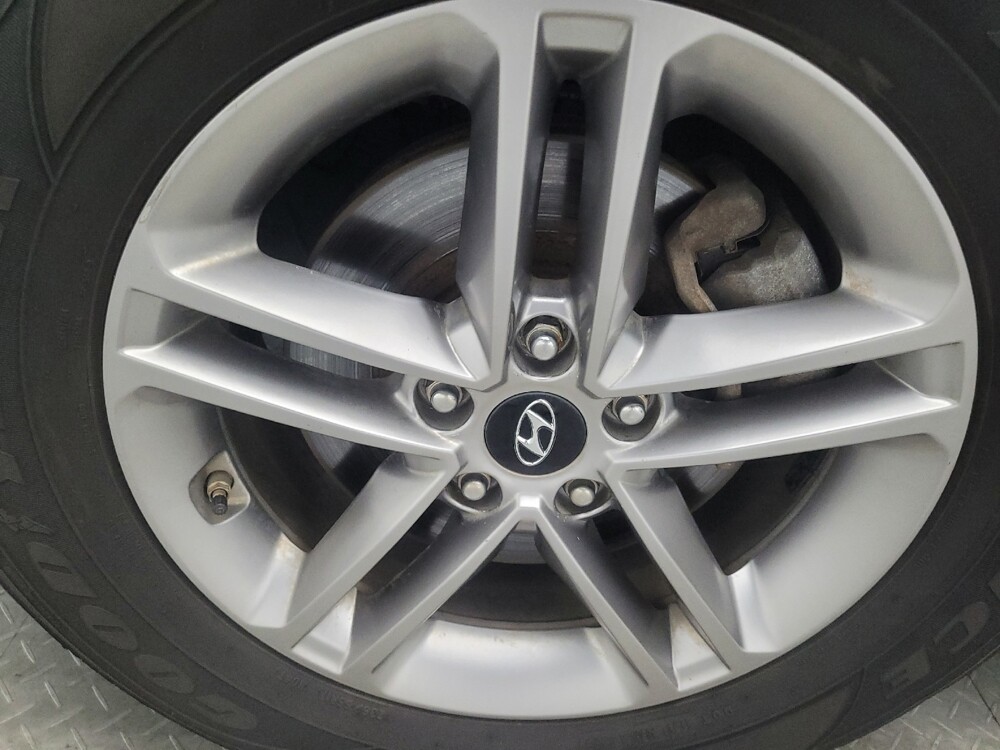 2018 Hyundai Santa Fe in Conyers, GA 30094 - 18101556 31