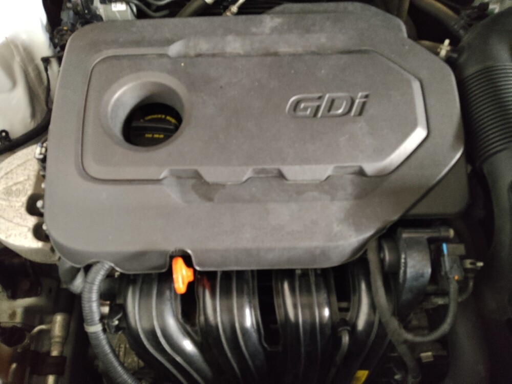 2018 Hyundai Santa Fe in Conyers, GA 30094 - 18101556 30