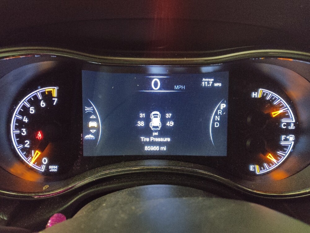 2018 Jeep Grand Cherokee in Conyers, GA 30094 - 18101560 23