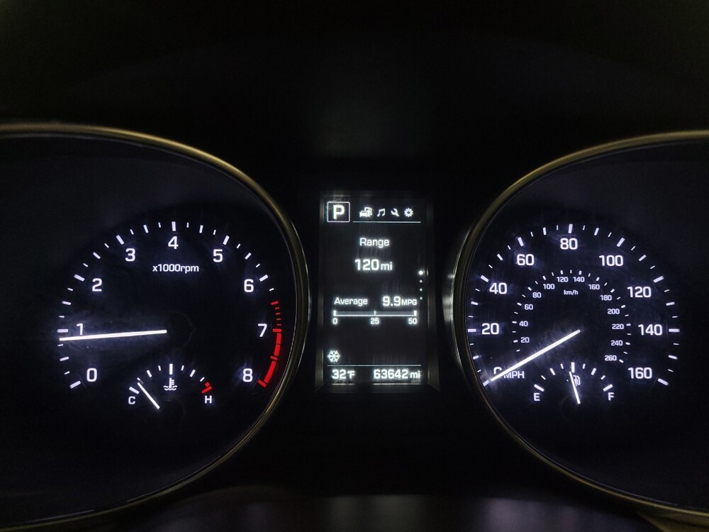 2018 Hyundai Santa Fe in Birmingham, AL 35215 - 18101571 23