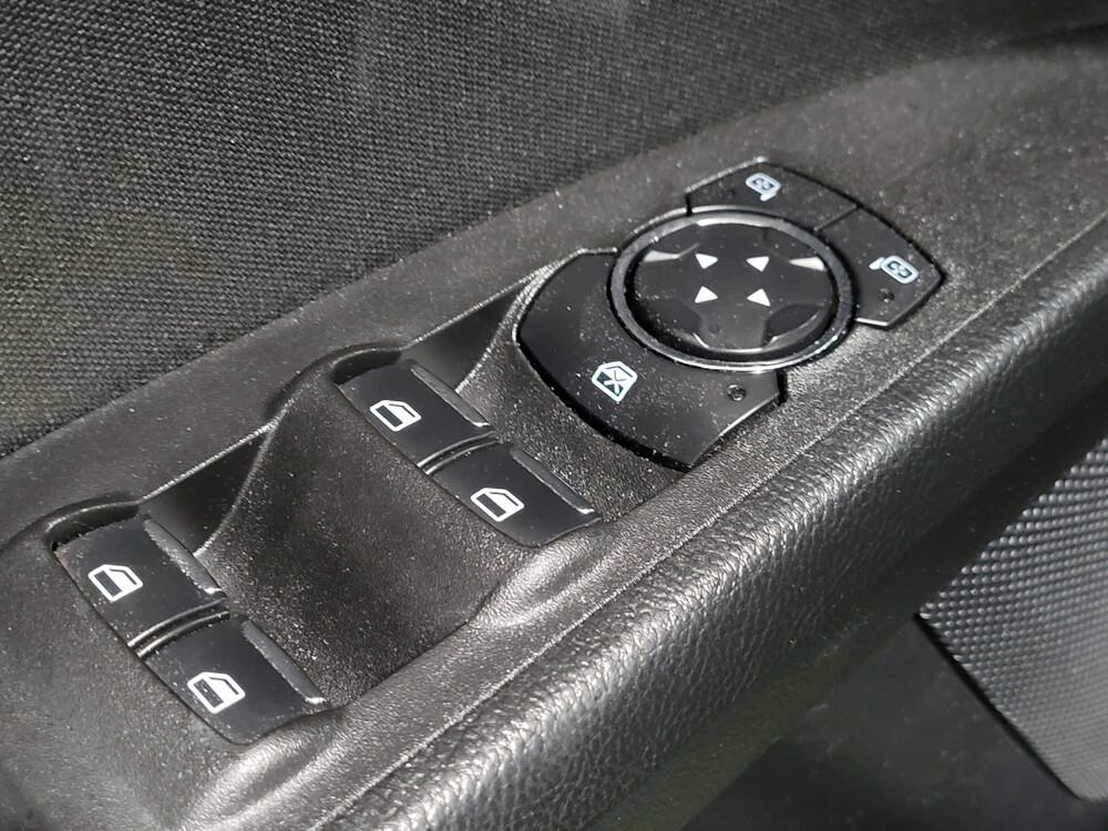 2018 Ford Fusion in Oklahoma City, OK 73139 - 18101580 27