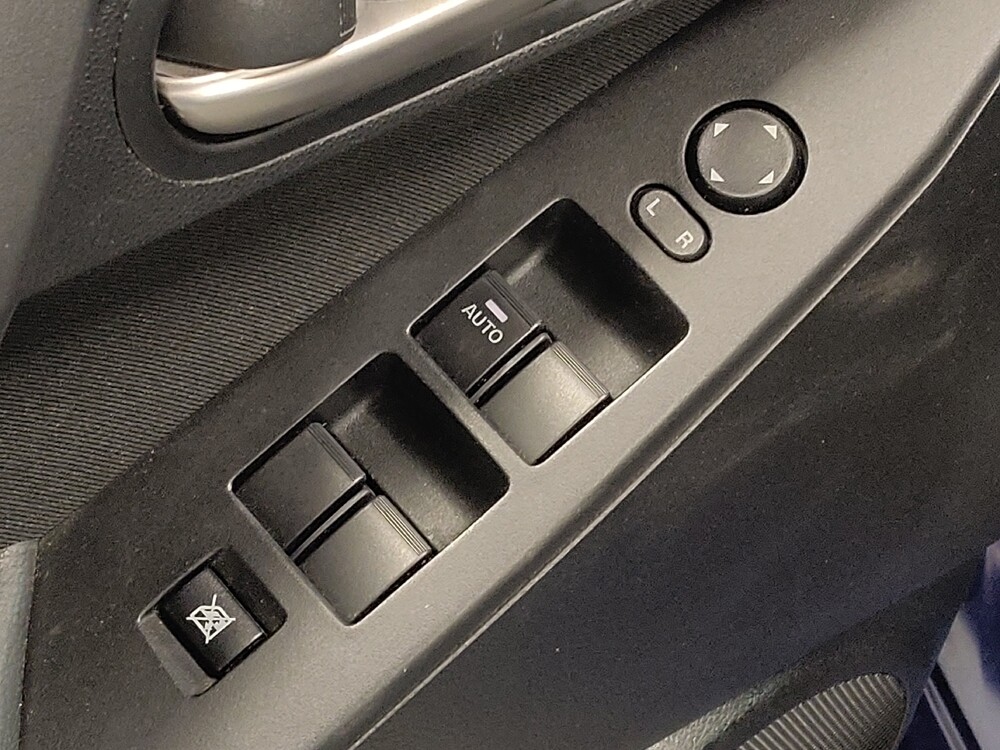 2013 Mazda MAZDA3 in Temple, TX 76502 - 18101587 27