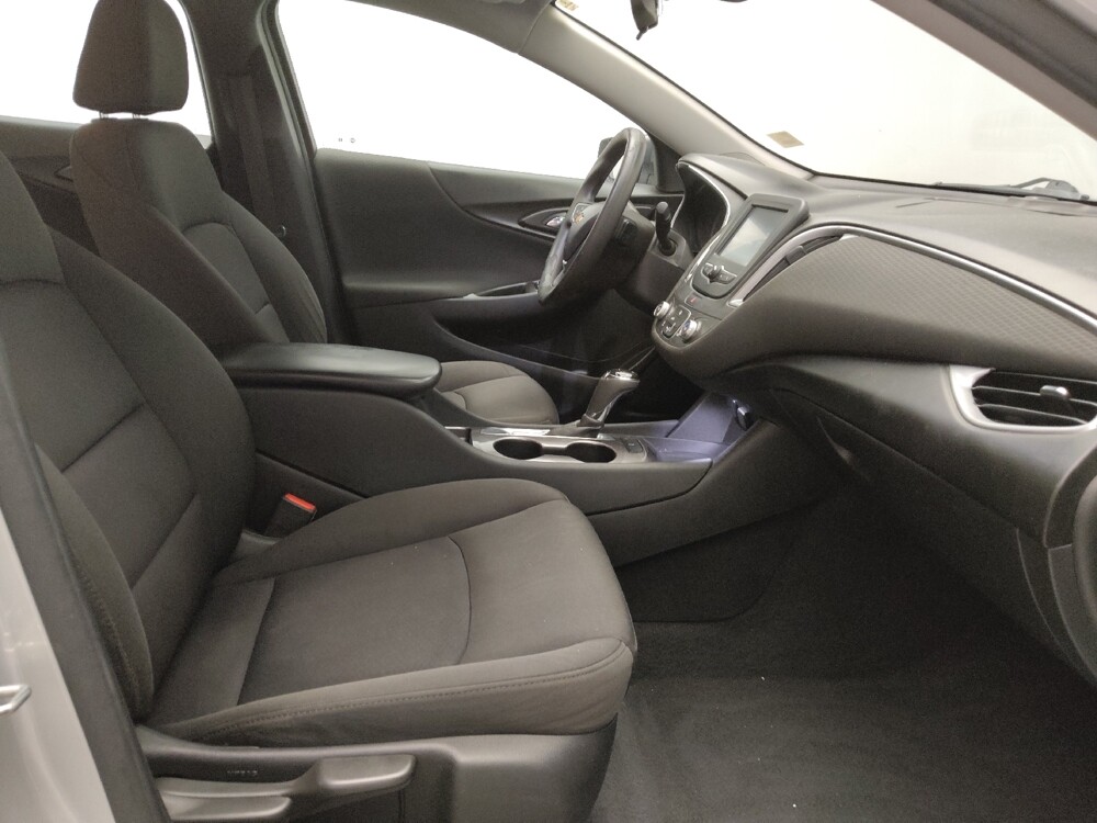 2018 Chevrolet Malibu in Temple, TX 76502 - 18101588 21
