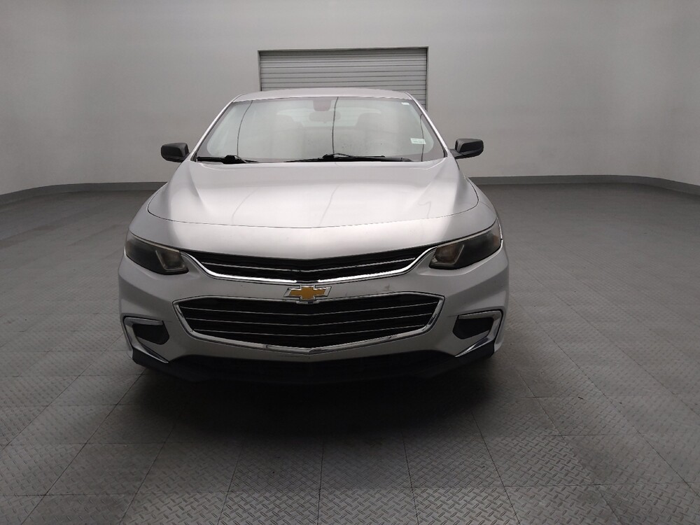 2018 Chevrolet Malibu in Temple, TX 76502 - 18101588 15