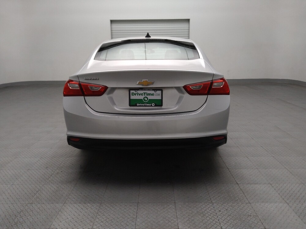 2018 Chevrolet Malibu in Temple, TX 76502 - 18101588 7