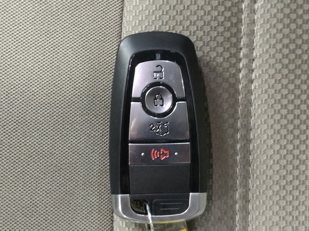 2019 Ford Fusion in Oklahoma City, OK 73139 - 18101592 32