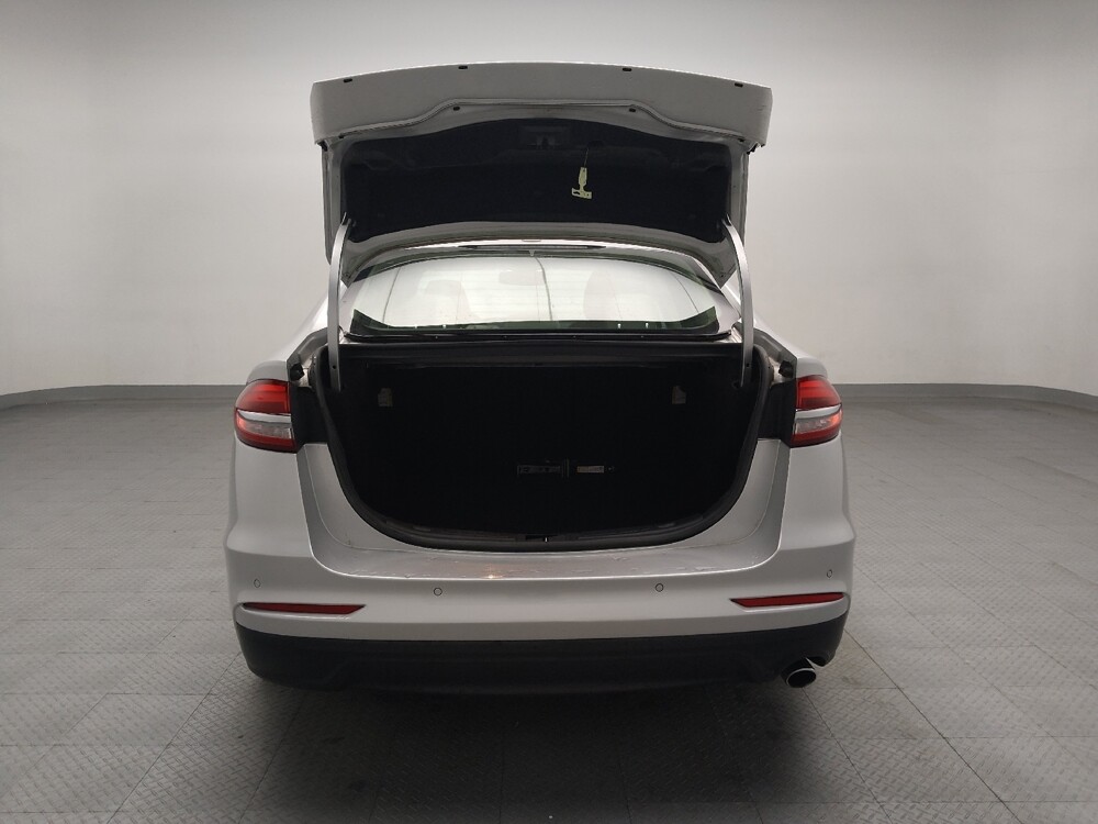 2019 Ford Fusion in Oklahoma City, OK 73139 - 18101592 29