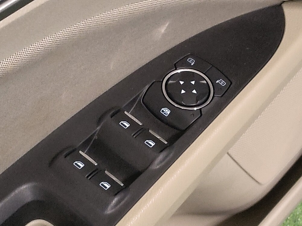 2019 Ford Fusion in Oklahoma City, OK 73139 - 18101592 27