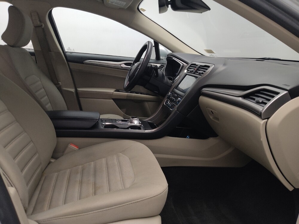 2019 Ford Fusion in Oklahoma City, OK 73139 - 18101592 21