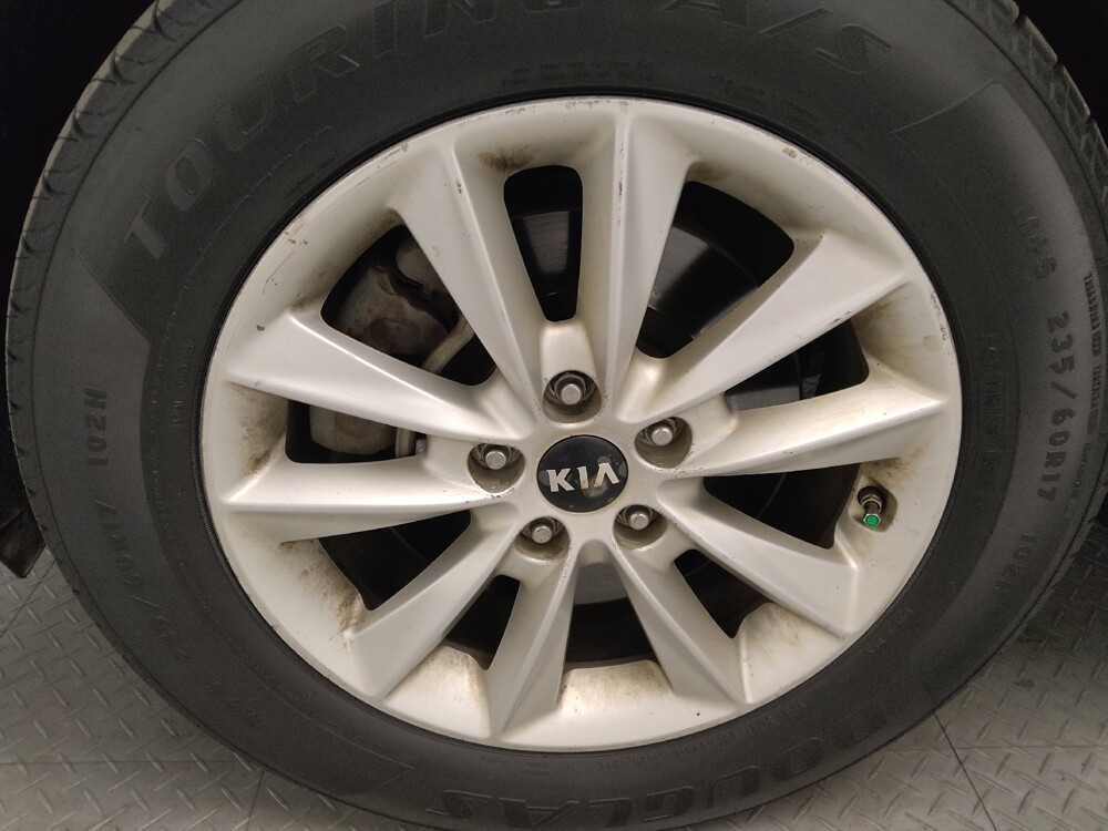 2019 Kia Sorento in Tulsa, OK 74145 - 18101595 31