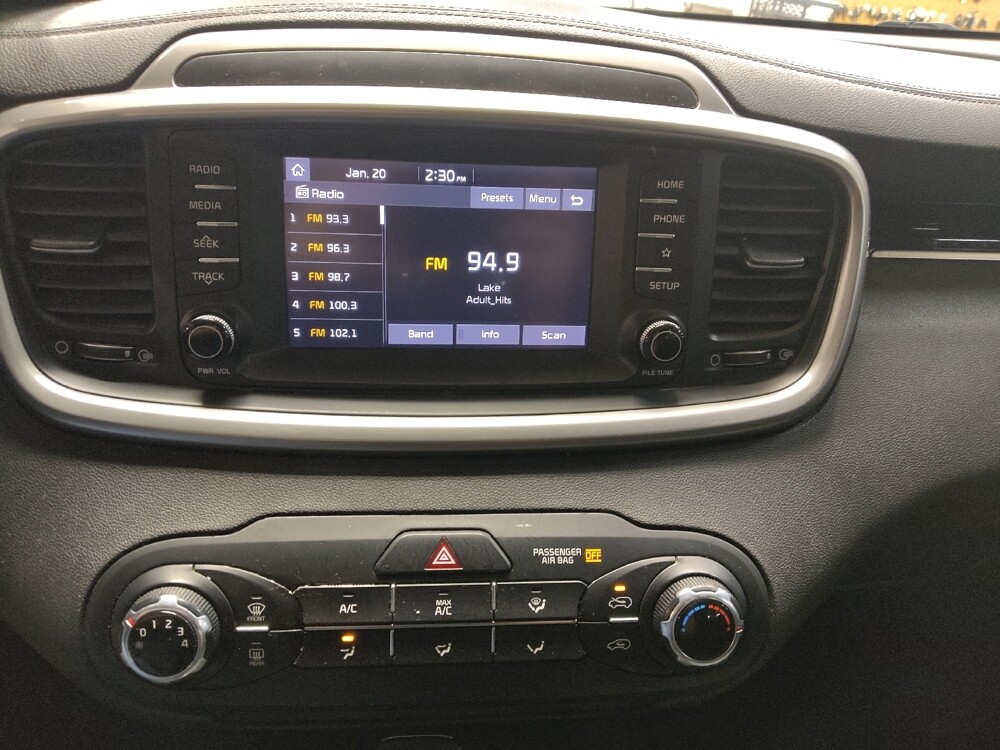 2019 Kia Sorento in Tulsa, OK 74145 - 18101595 25