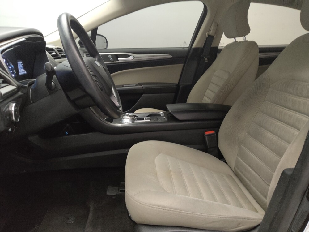 2018 Ford Fusion in Arlington, TX 76011 - 18101596 17