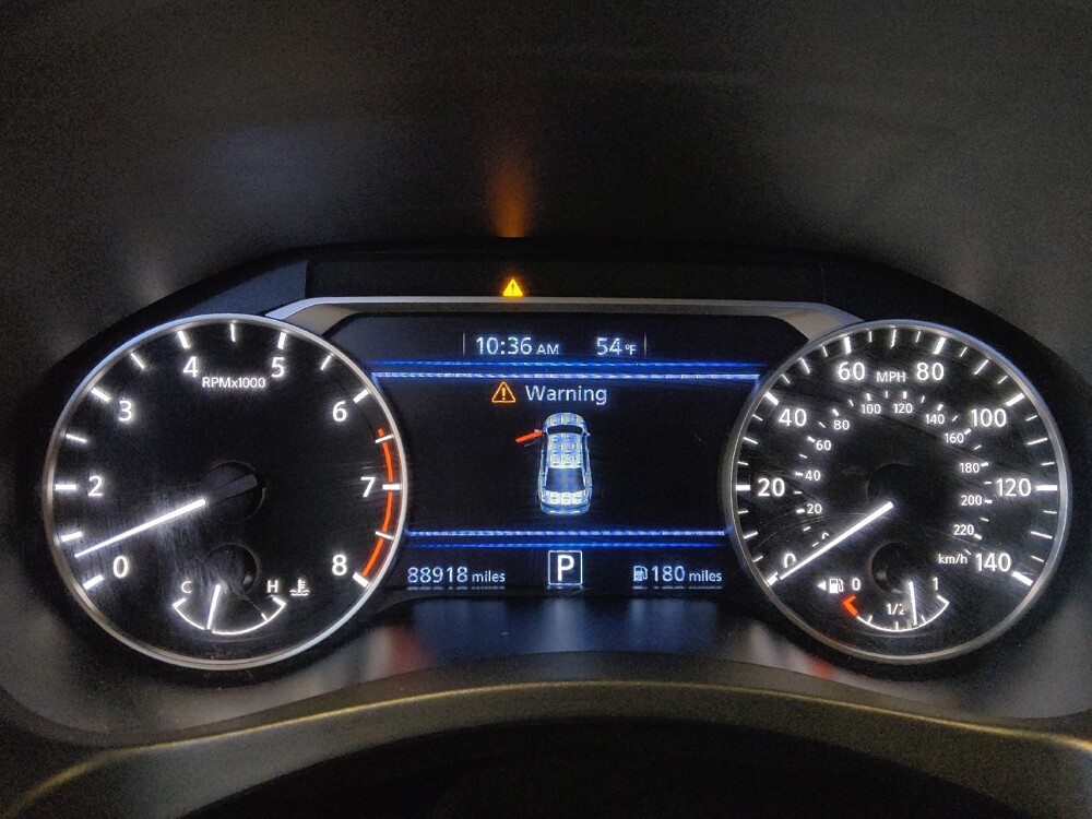 2019 Nissan Altima in Glendale, AZ 85301 - 18101602 23