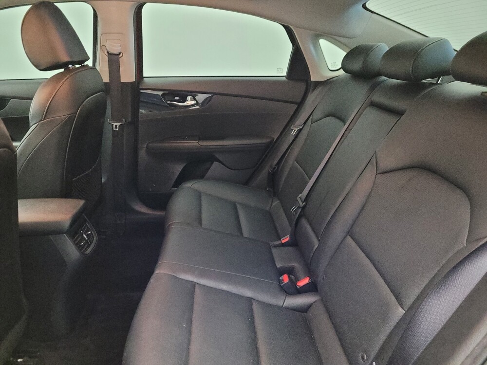 2020 Kia Forte in Albuquerque, NM 87113 - 18101607 18