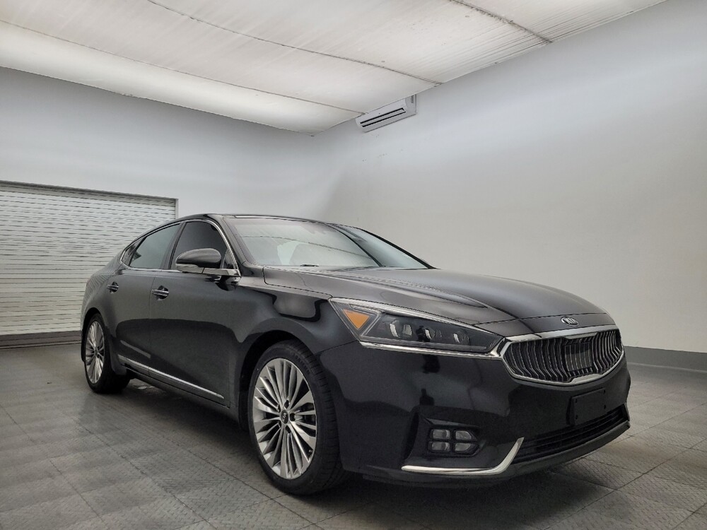2017 Kia Cadenza in Phoenix, AZ 85015 - 18101608 13