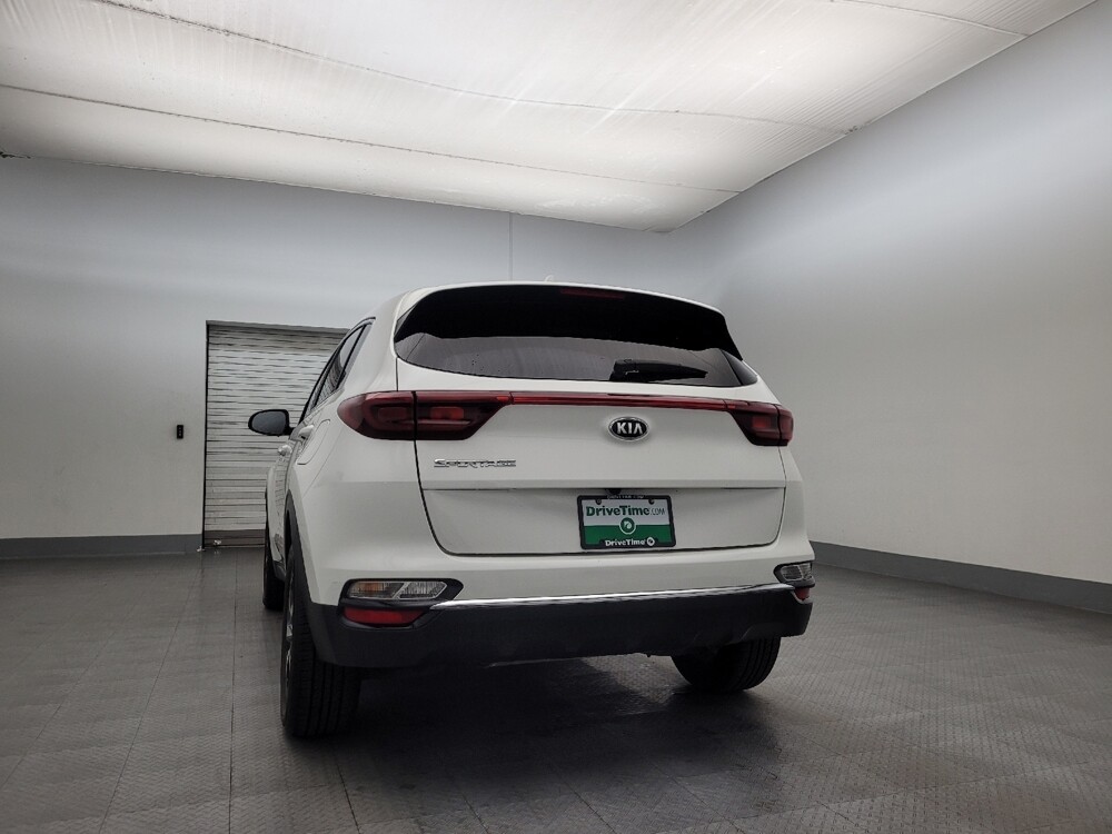 2022 Kia Sportage in Glendale, AZ 85301 - 18101610 6