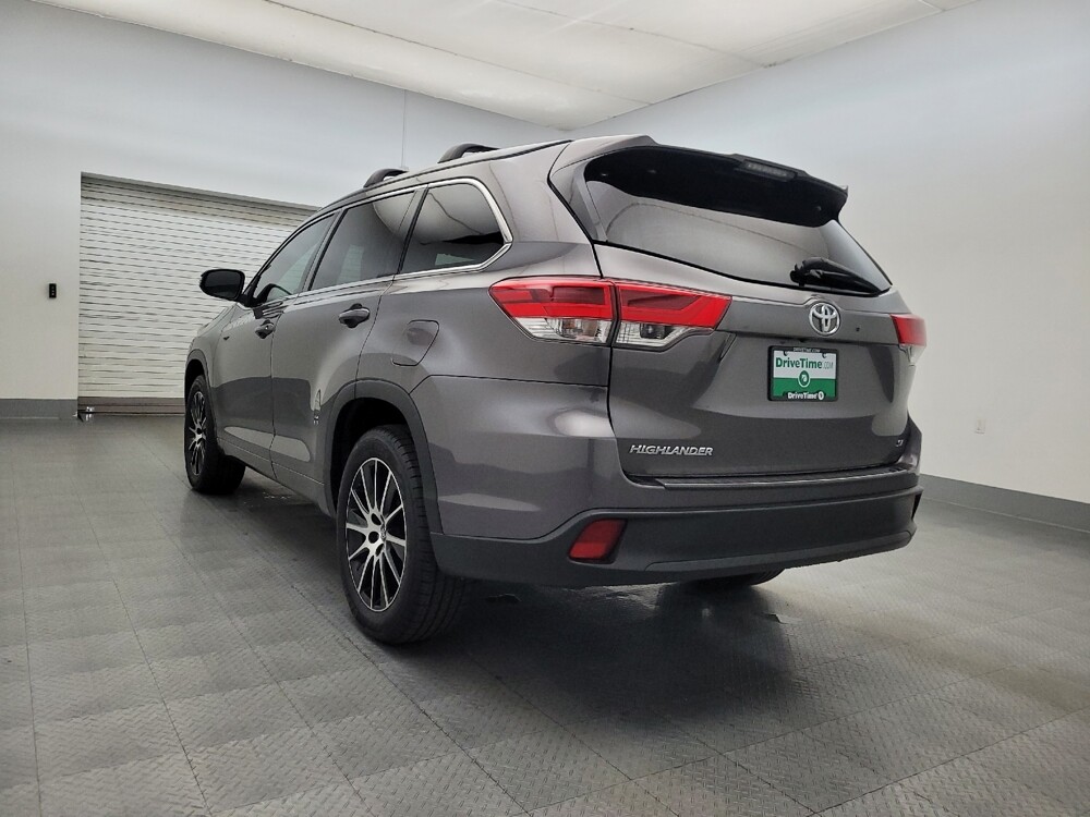 2018 Toyota Highlander in Mesa, AZ 85210 - 18101615 5