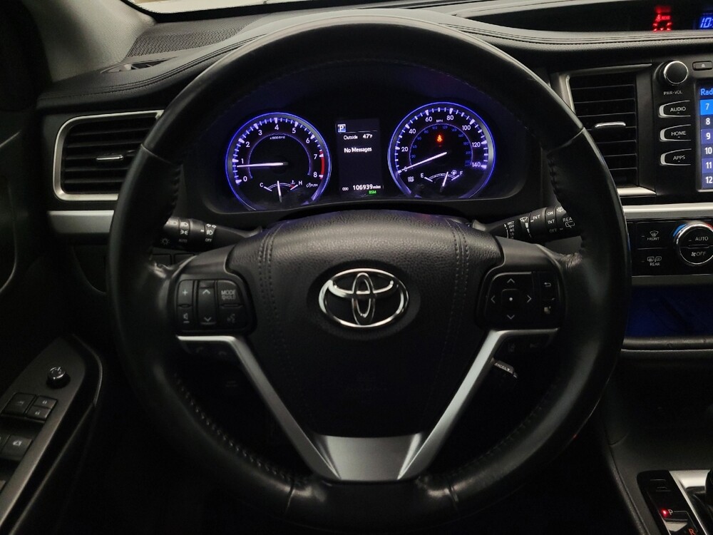 2018 Toyota Highlander in Mesa, AZ 85210 - 18101615 22