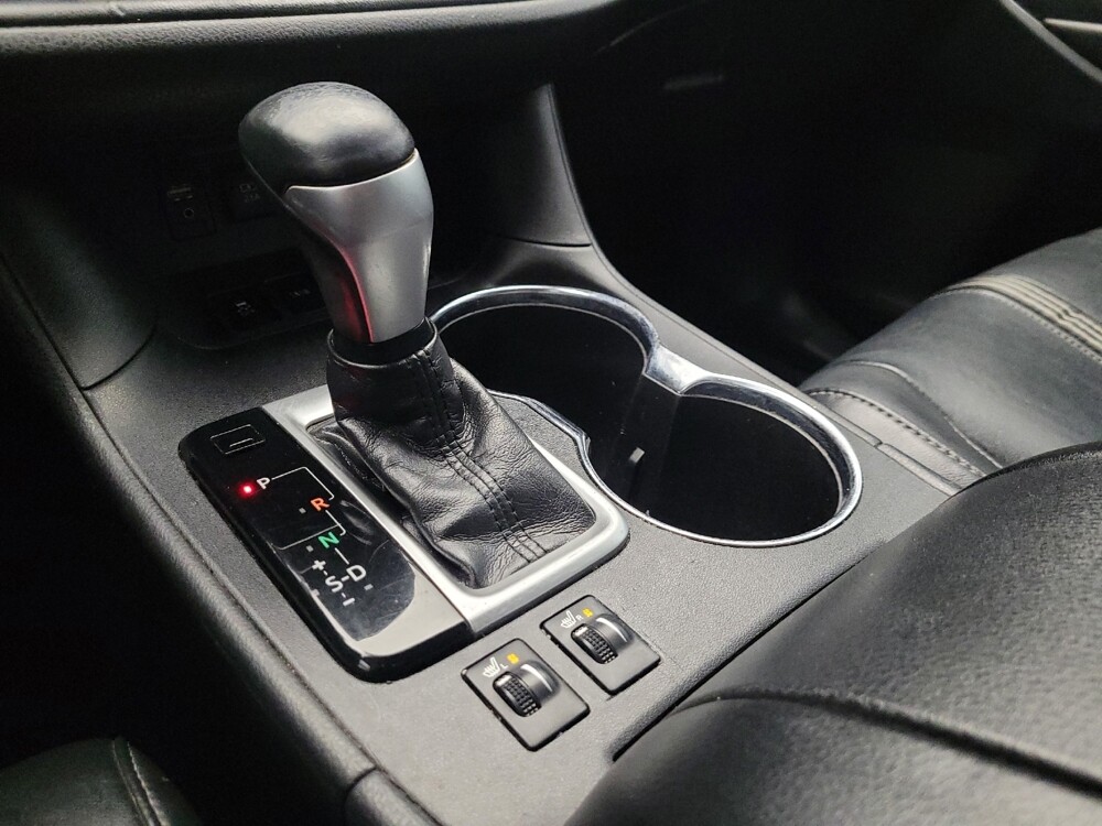 2018 Toyota Highlander in Mesa, AZ 85210 - 18101615 26