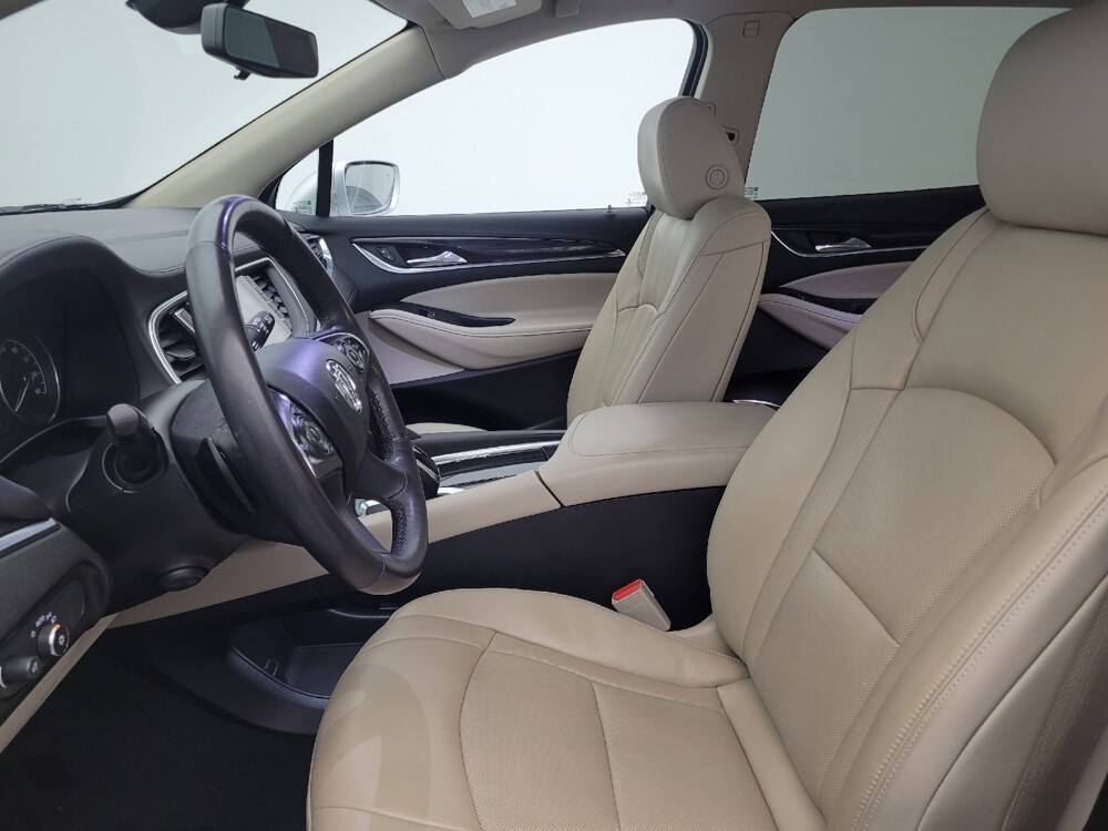 2019 Buick Enclave in Tampa, FL 33619 - 18101620 17