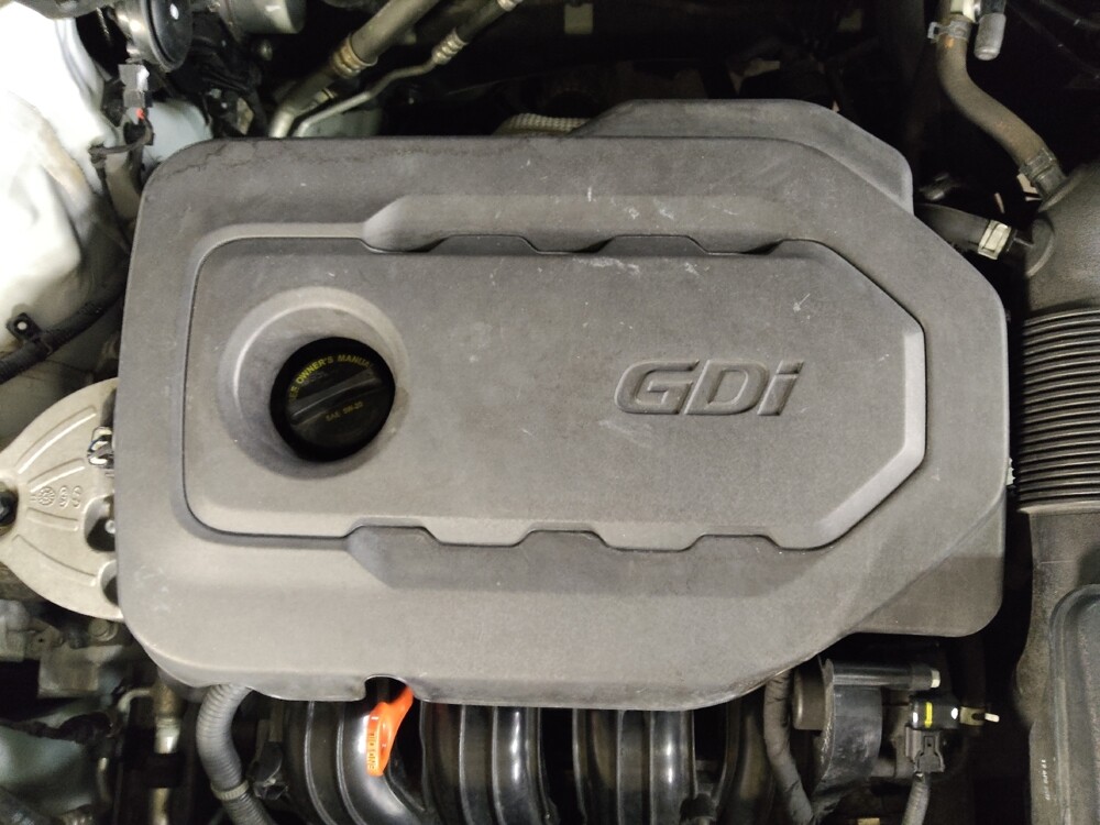 2018 Hyundai Santa Fe in Macon, GA 31210 - 18101624 30