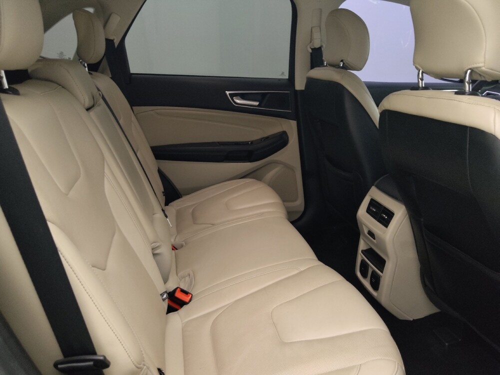 2017 Ford Edge in Bradenton, FL 34207 - 18101627 19
