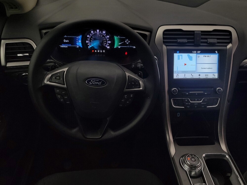2018 Ford Fusion in Lakeland, FL 33815 - 18101628 22