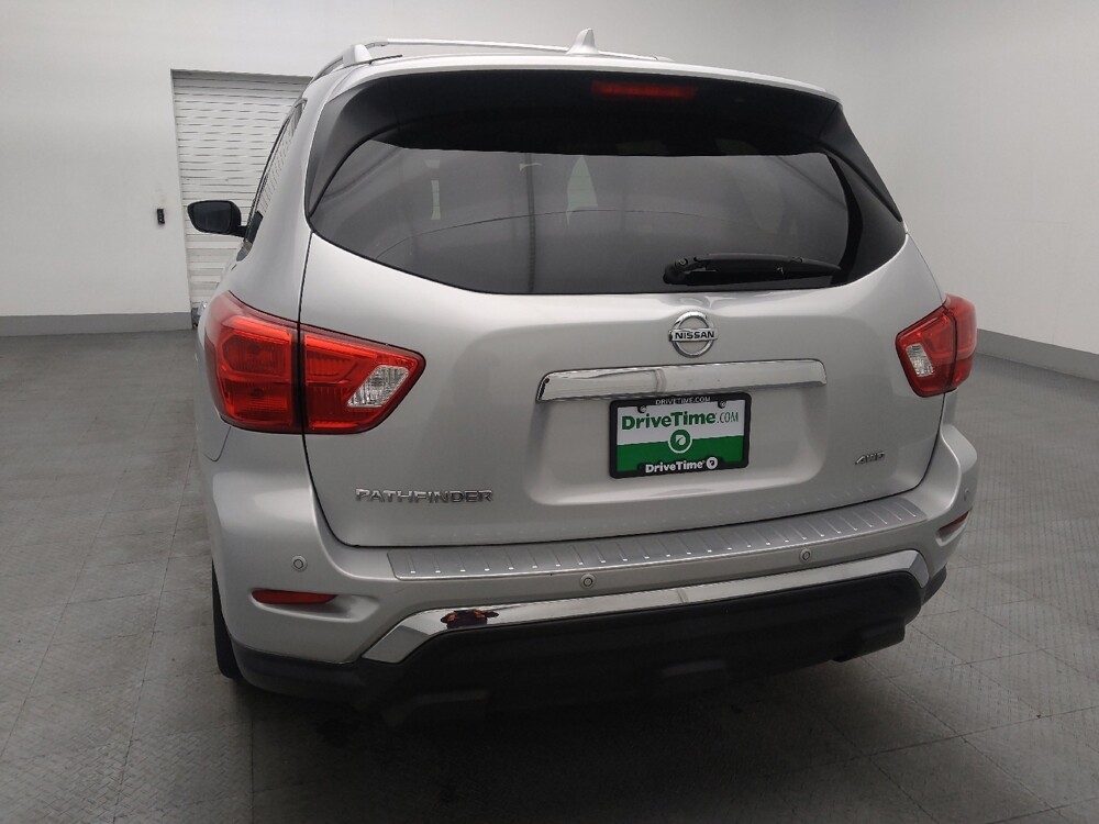 2020 Nissan Pathfinder in Gainesville, FL 32609 - 18101635 6