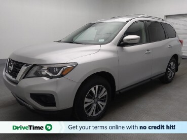 2020 Nissan Pathfinder in Gainesville, FL 32609