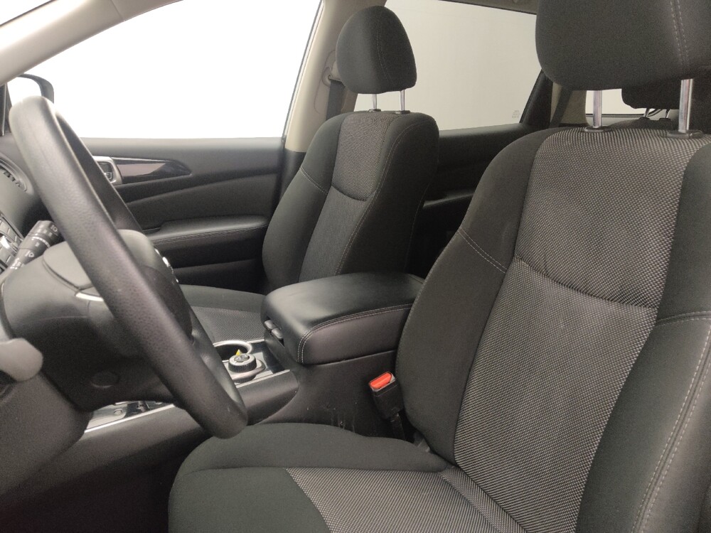 2020 Nissan Pathfinder in Gainesville, FL 32609 - 18101635 17