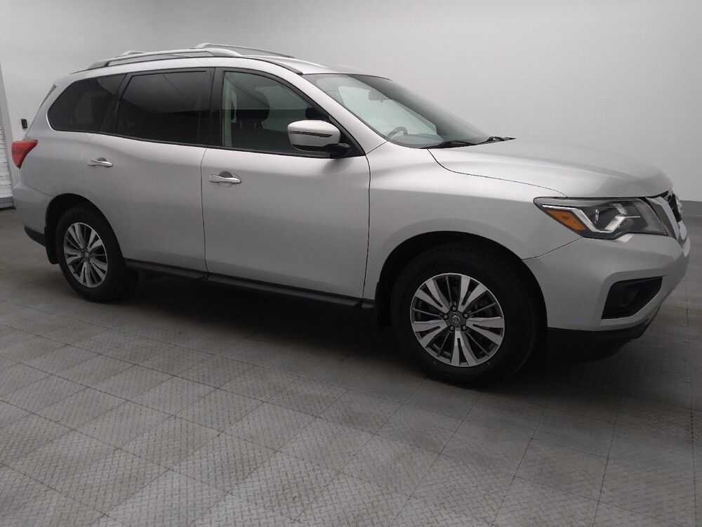 2020 Nissan Pathfinder in Gainesville, FL 32609 - 18101635 11