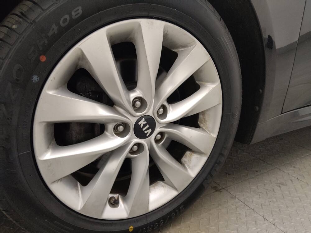 2018 Kia Optima in Sanford, FL 32773 - 18101638 31